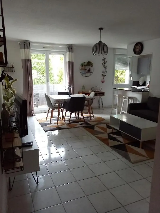Les Berges Du Lac Apartment Bellerive-sur-Allier