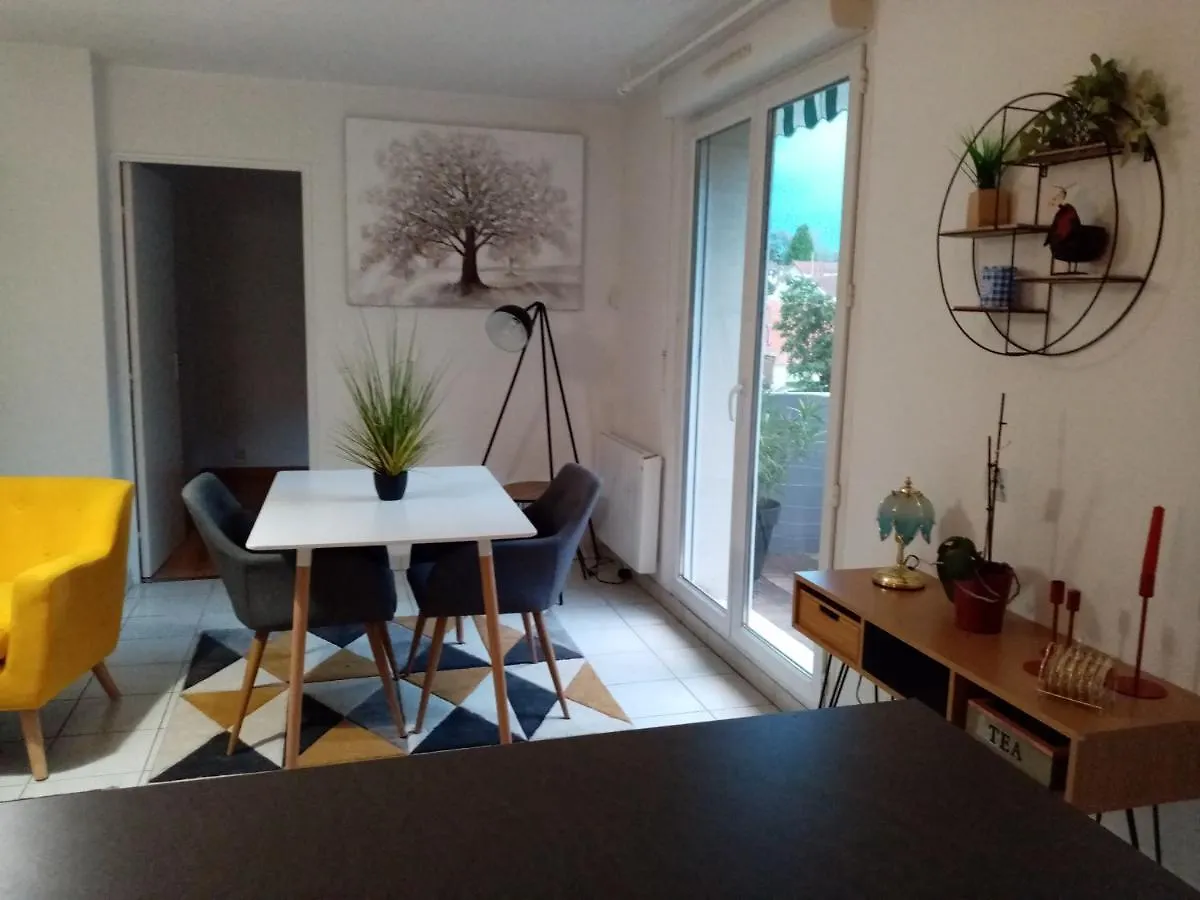 Les Berges Du Lac Apartment Bellerive-sur-Allier France