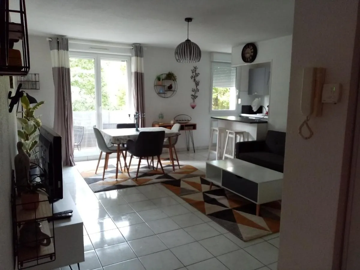 Les Berges Du Lac Apartment Bellerive-sur-Allier 0*,